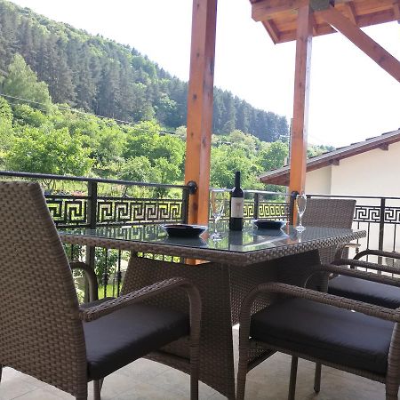 ספרבה בניה Forest Apartment מראה חיצוני תמונה