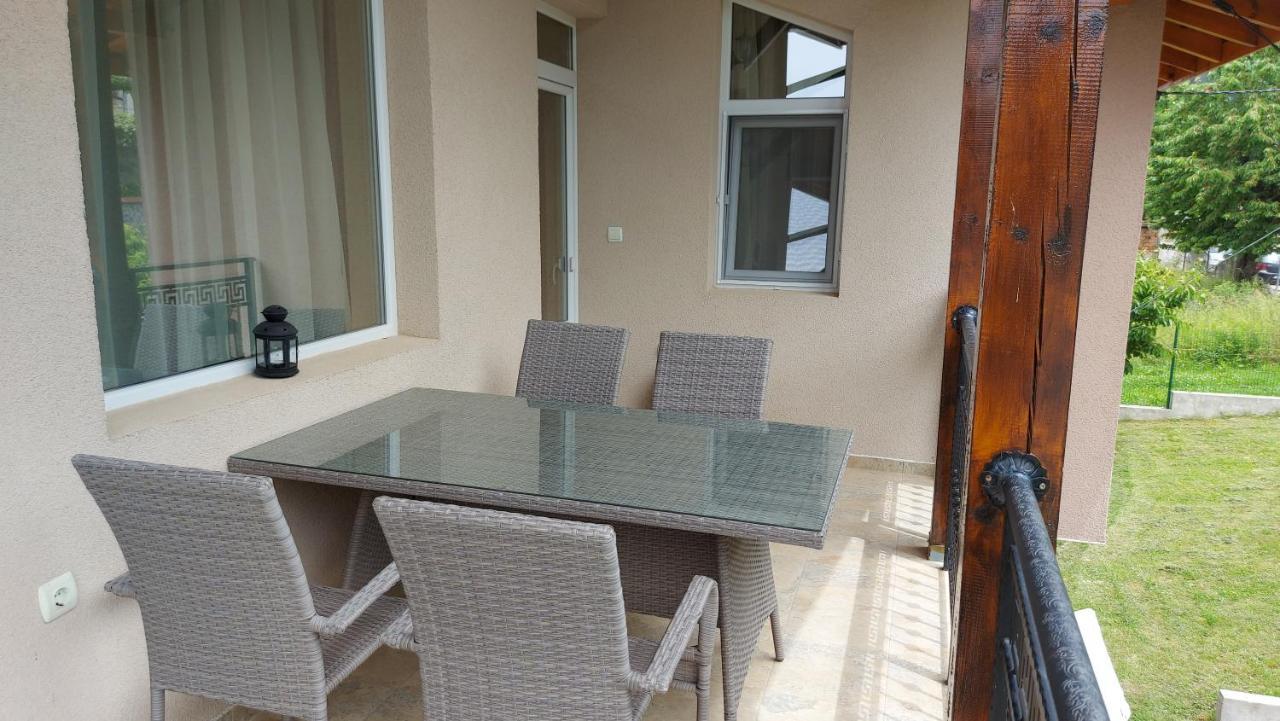 ספרבה בניה Forest Apartment מראה חיצוני תמונה