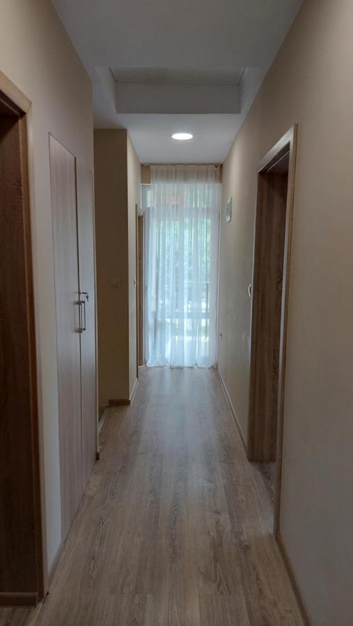 ספרבה בניה Forest Apartment מראה חיצוני תמונה